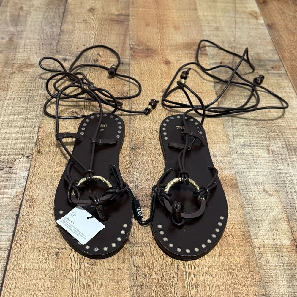 ZARA FLAT LEATHER SANDALS WITH DECORATIVE DETAIL - Picture 5 of 14